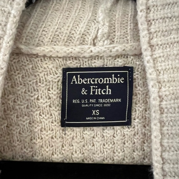 Abercrombie will blend sweater cardigan size XS - Picture 3 of 5